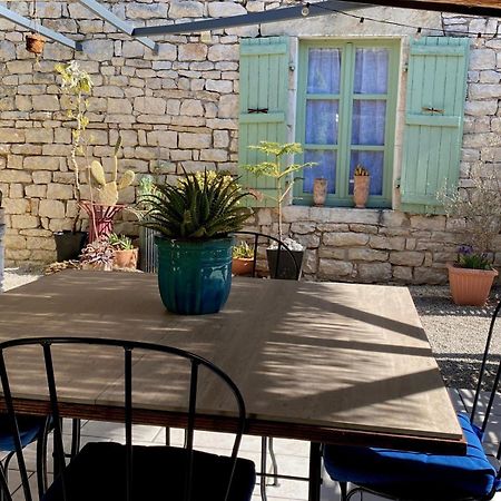 Gite Et Studios Les Barongeres Farges-les-Chalon Zewnętrze zdjęcie