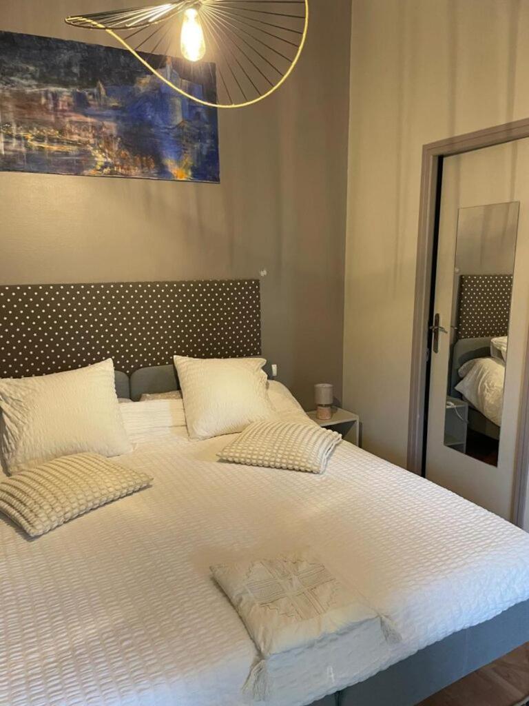 Gite Et Studios Les Barongeres Farges-les-Chalon Zewnętrze zdjęcie